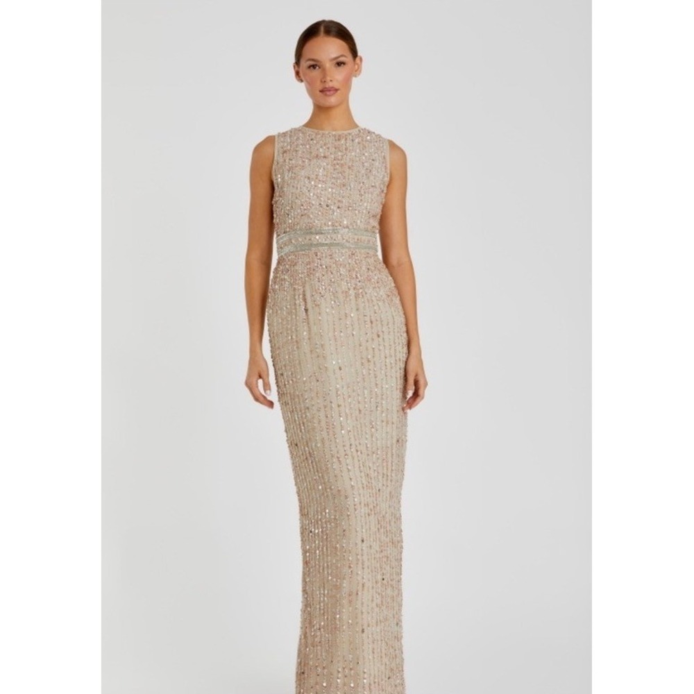 Mac Duggal SEQUINED HIGH NECK SLEEVELESS COLUMN GOWN 93603 Size 14 NWT MSRP $398